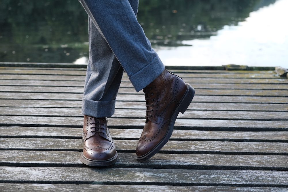 Brogue boots